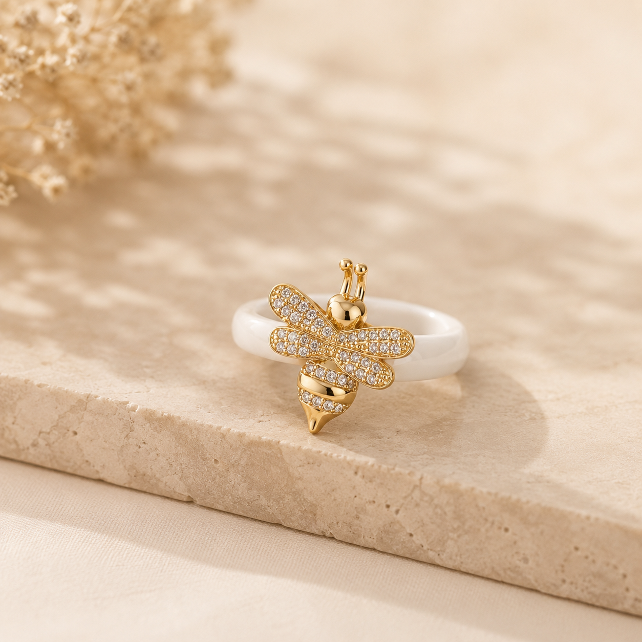 Bee Ring in Gold-Plated Stainless Steel and Ceramic – Cubic Zirconia Statement Ring