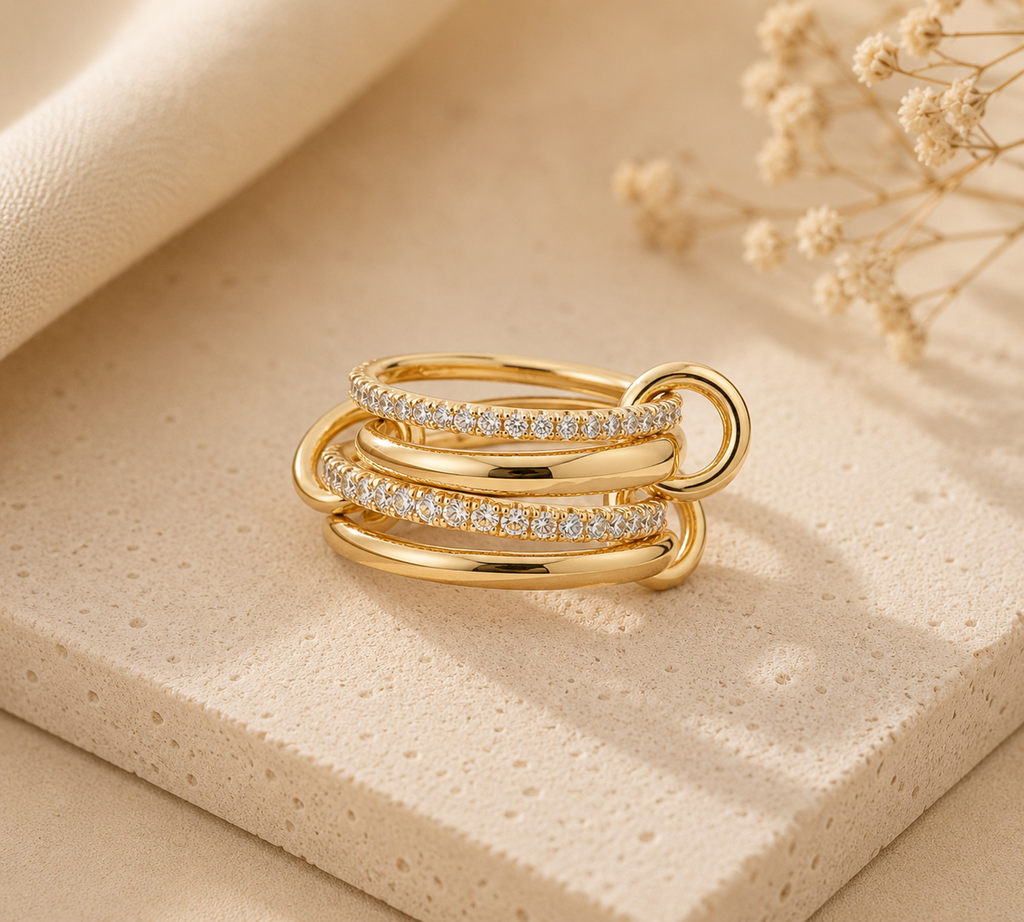 Intertwined Ring in Sterling Silver 925 with Gold Plating – Zirconia Statement Ring