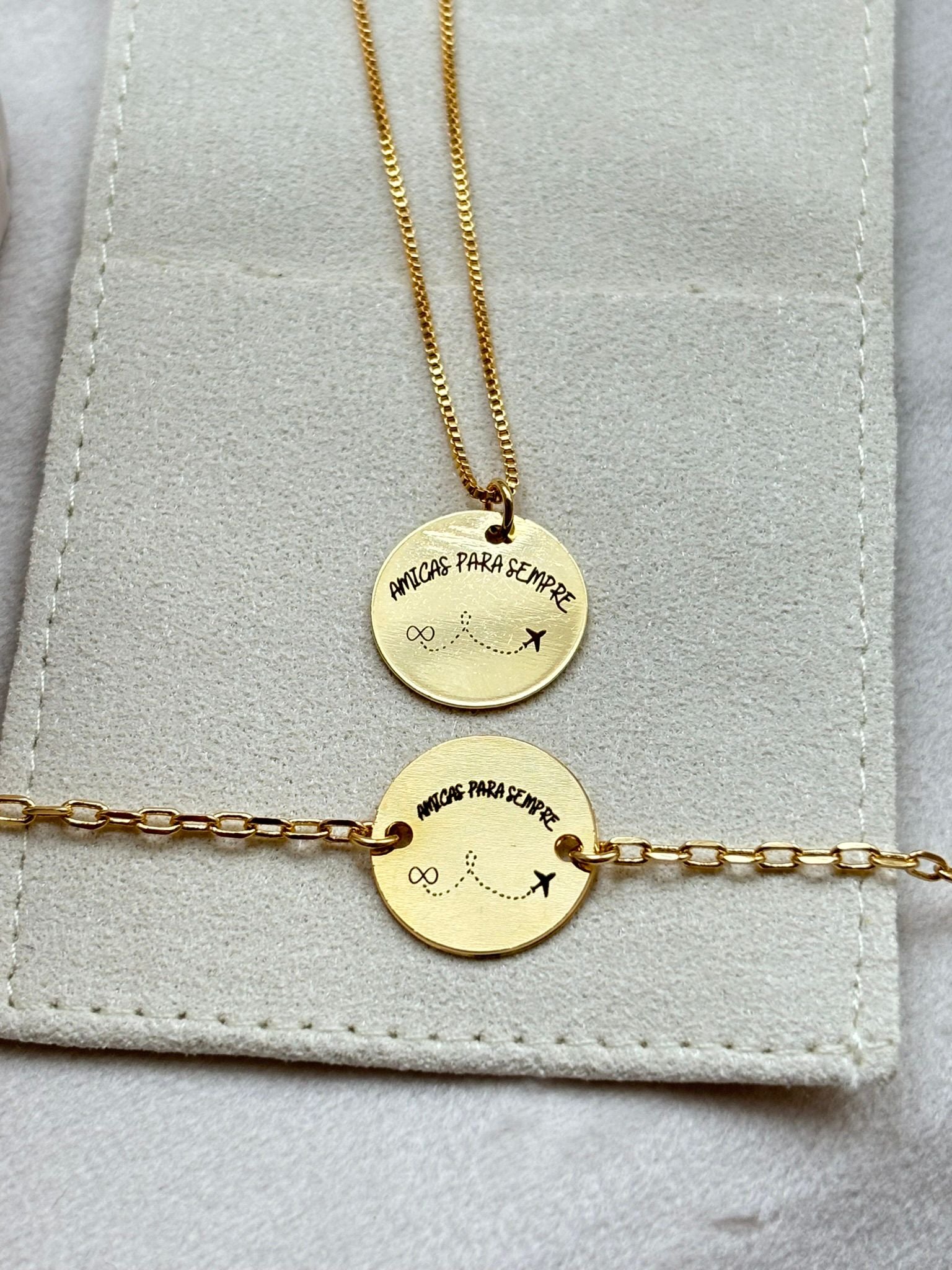 Custom Bracelet Friends Forever